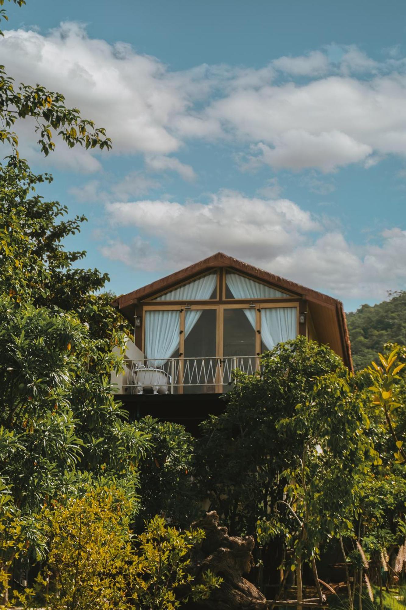 Le La Lake Resort And Spa Kaeng Kachan Eksteriør bilde